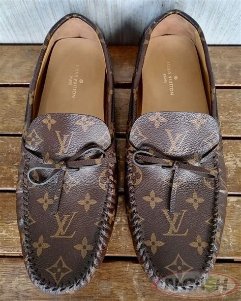 louis vuitton arizona mocassin|louis vuitton loafers.